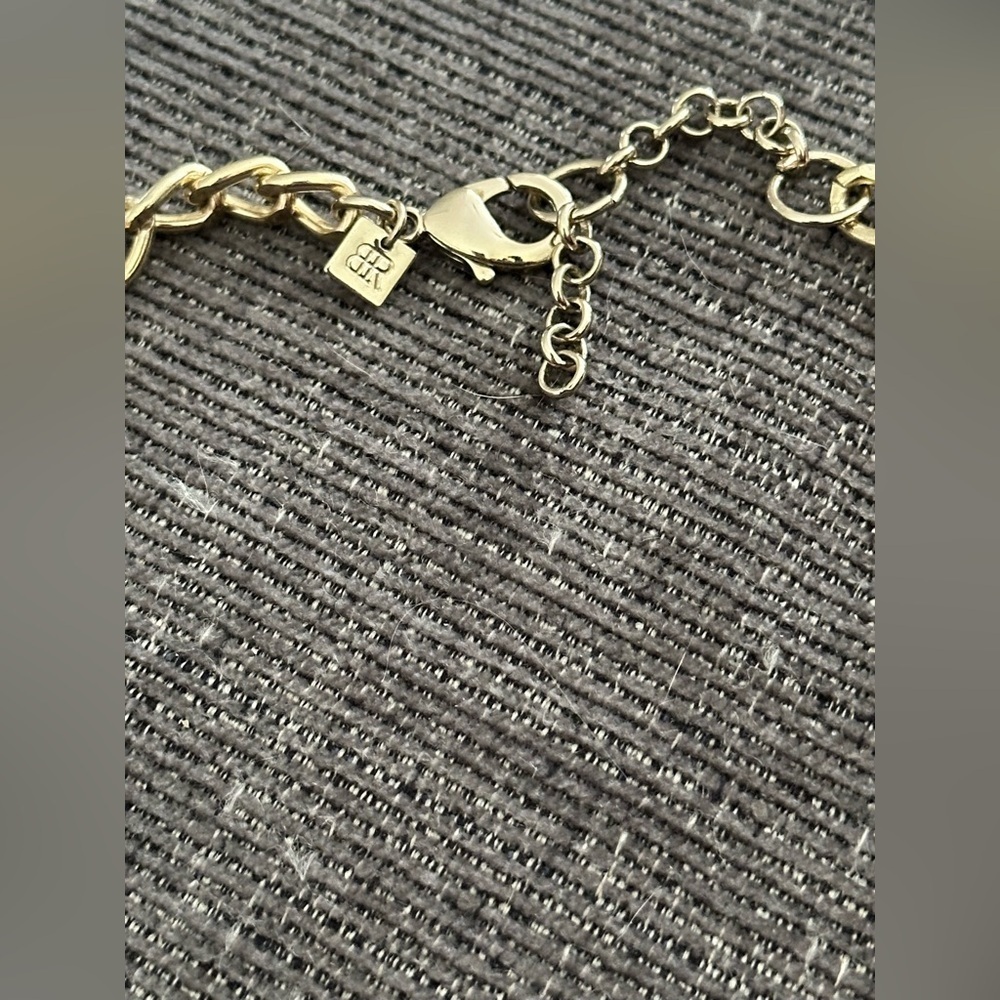 Bill Blass Gold Link Necklace NWT - Picture 3 of 6